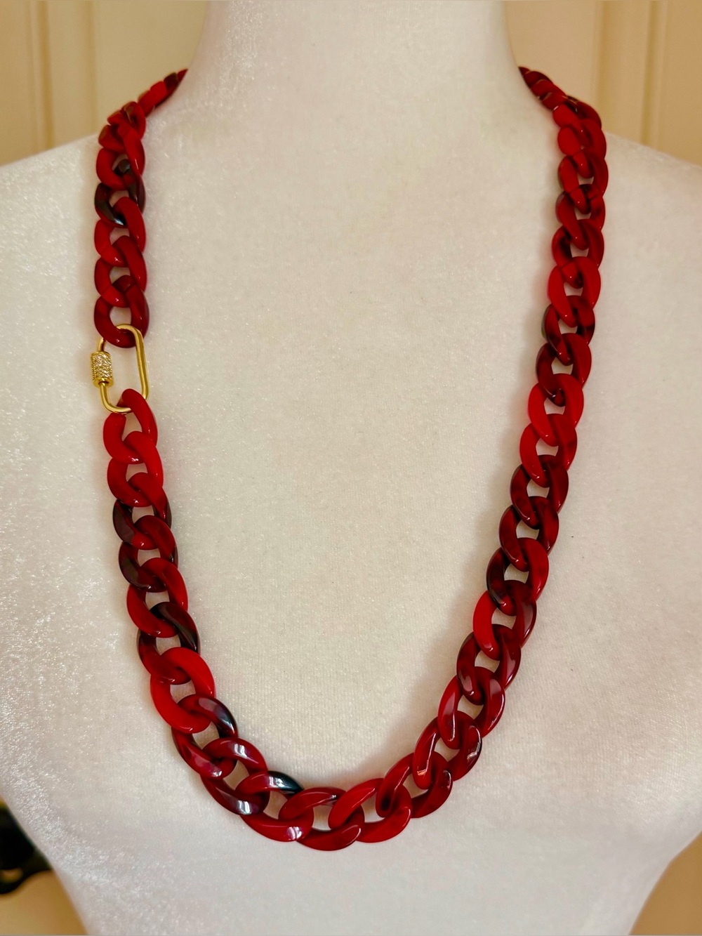 Chunky Red Acrylic Curb Chain link Necklace with Gold Clasp